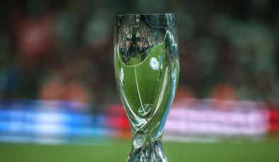 50. UEFA Süper Kupa'nın sahibi Paris Saint-Germain