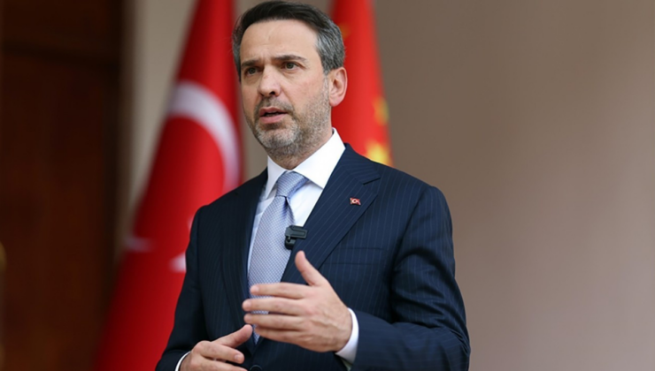 Bayraktar: Özel’in Cumhurbaşkanımıza yönelik ifadelerini şiddetle kınıyorum