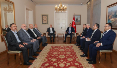Dışişleri Bakanı Hakan Fidan, Hamas heyetiyle İstanbul’da görüştü