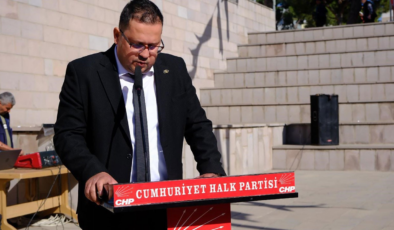 CHP Kuyucak İlçe başkanı görevden alındığını duyurdu