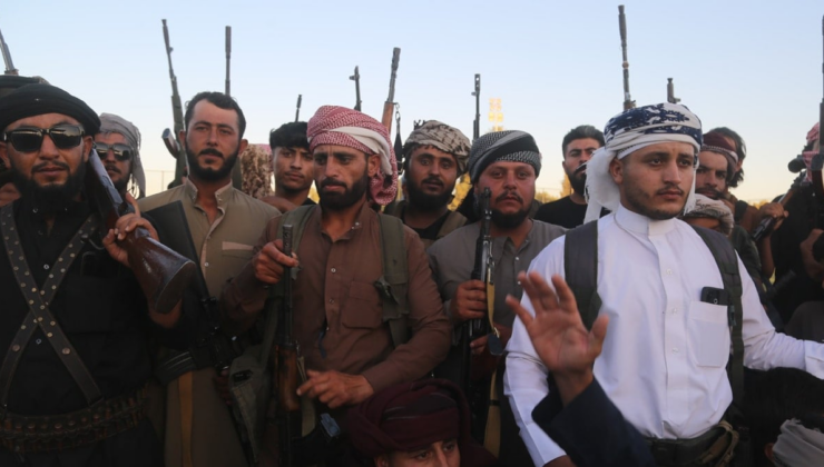 Stadyumda toplanan aşiret PKK/YPG’ye karşı mücadele başlattı