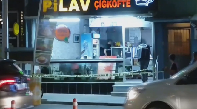 İstanbul'da büfeye silahlı saldırı: 2 yaralı