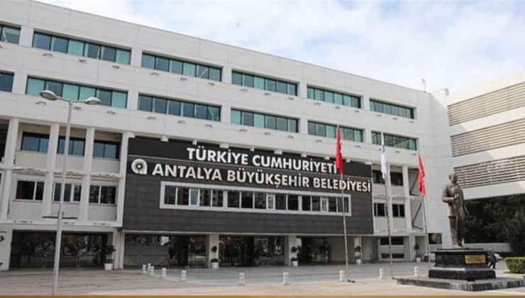 Antalya Büyükşehir Belediyesi soruşturmasında 8 tutuklama