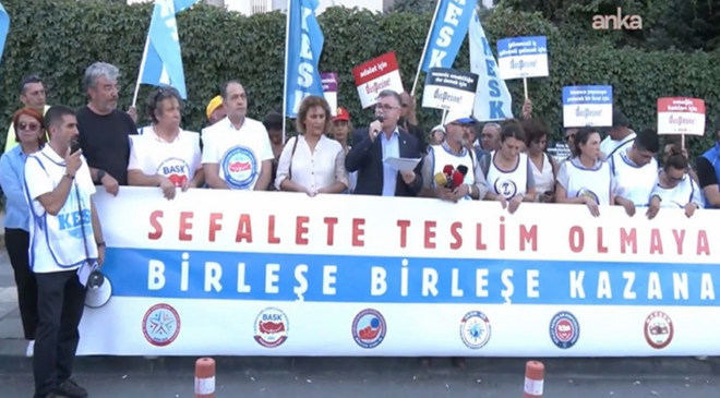 Hükümetin 2. teklifi sonrası sendikalardan eylem kararı! Memurlar Pazartesi günü 81 ilde iş bırakıyor