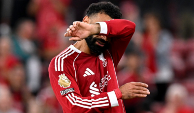 Salah golünü attı, hüngür hüngür ağladı