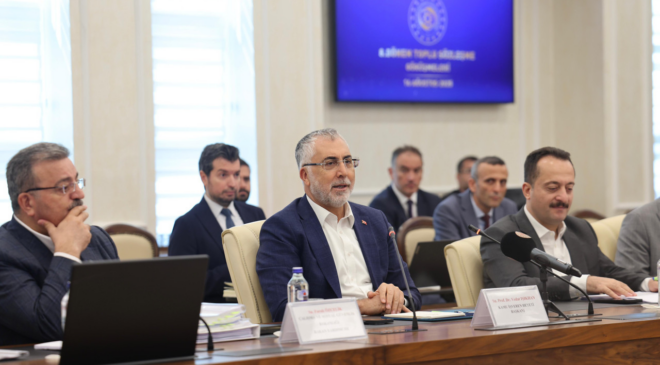 Bakan Işıkhan'dan memur zammına ilişkin açıklama: Görüşmelerimizi sürdüreceğiz