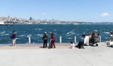 İstanbul’da fırtına alarmı… Gülhane Parkı ziyaretçilere kapatıldı!