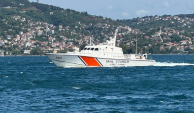 Beykoz açıklarında tekne alabora oldu: 3 kişi kurtarıldı, 1 kişi kayıp
