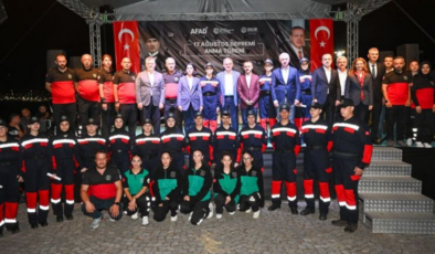 Marmara Depremi şehitleri anıldı