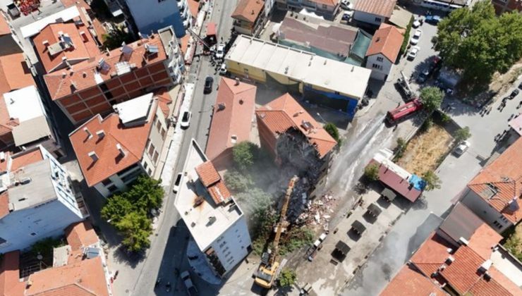 Balıkesir depreminden yeni görüntüler