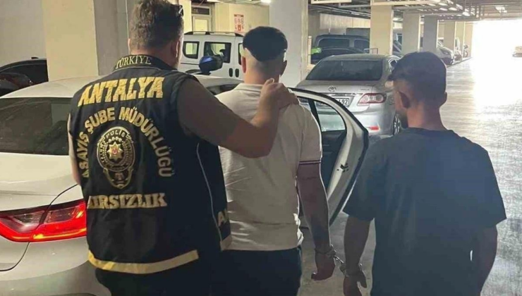 Antalya'da 1,7 milyon liralık hırsızlık şüphelisi tutuklandı