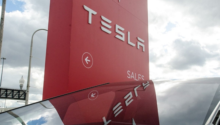 Kaza sonrası Tesla 243 milyon lira tazminat ödeyecek