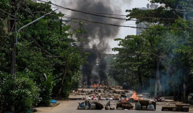 Myanmar'da hava saldırısında 32 sivil hayatını öldü