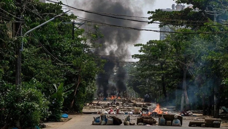Myanmar'da hava saldırısında 32 sivil hayatını öldü