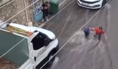 Sağanak kenti felç etti, alt geçitte can pazarı yaşandı