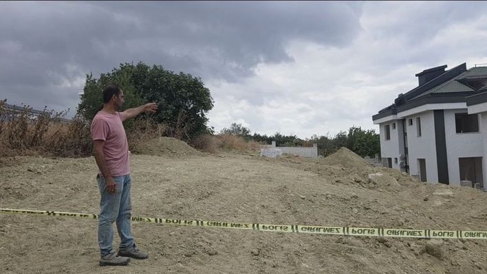 Villa bahçesinde ceset bulundu!