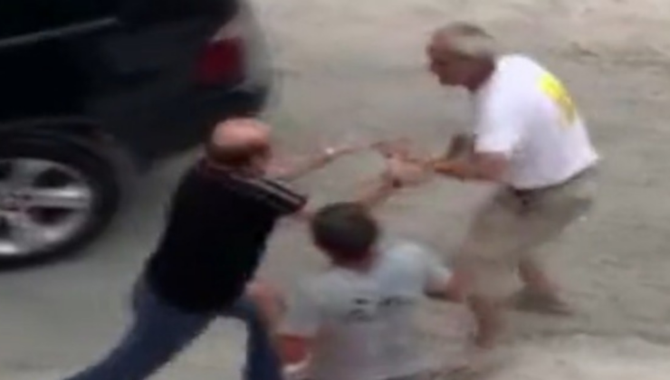 Otoparkta silahlı kavga!