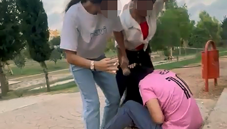 Dindar nesil derken kindar nesil yetiştirdik! Kız öğrencilerin dehşet görüntüleri Mersin'den