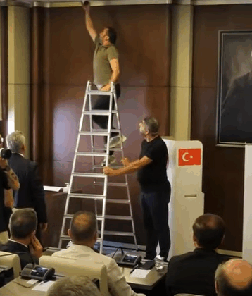 Beyoğlu Belediyesi'nde başkan vekili belli oldu