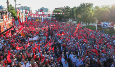 Sivas’ta tarihi kalabalık: Özgür Özel'den ittifak sözleri