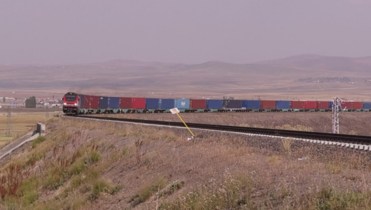 BaküTiflisKars Demiryolu hattıyla 7 ayda 250 bin ton yük taşındı