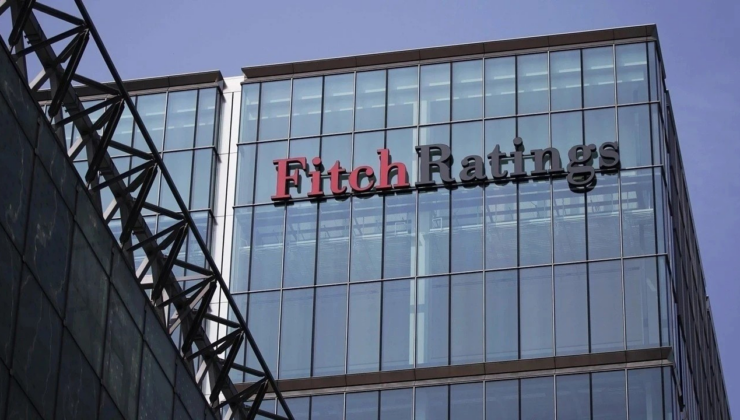 Fitch ABD'nin kredi notunu teyit etti