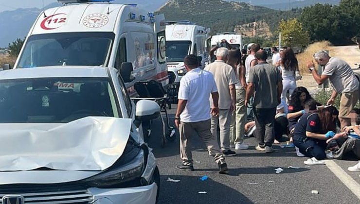 Yolun karşısına geçen aileye otomobil çarptı: 1 ölü, 3 yaralı