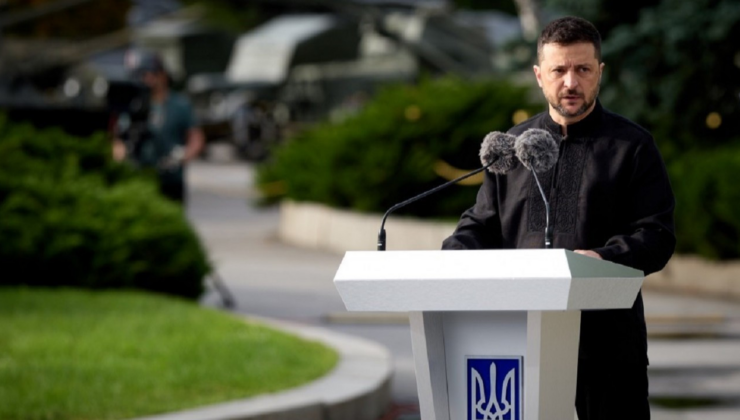 Zelenskiy: 'Topraklarımızı işgalciye teslim etmeyeceğiz'