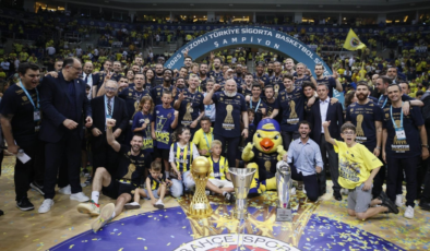 Fenerbahçe'den ABD'ye gidiyor