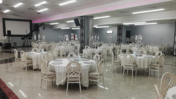 Lüks düğün organizatörleri ve düğün salonları da kayıt dışı denetimlerine takıldı