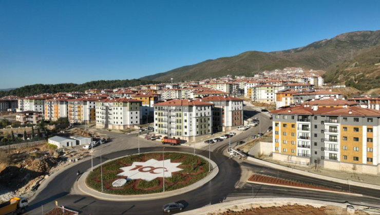 Afet konutlarına erişimi sağlayacak yolların büyük bölümü tamamlandı