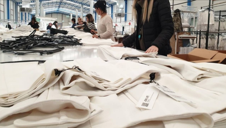 Tekstil ve moda sektöründe yapay zeka kullanımı israfın önüne geçiyor