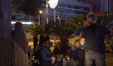 2 paket makarna için 8 saat market sırasında beklediler!