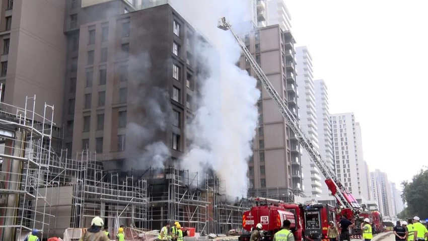 Kadıköy'de site inşaatında yangın (Video)  - Resim : 3