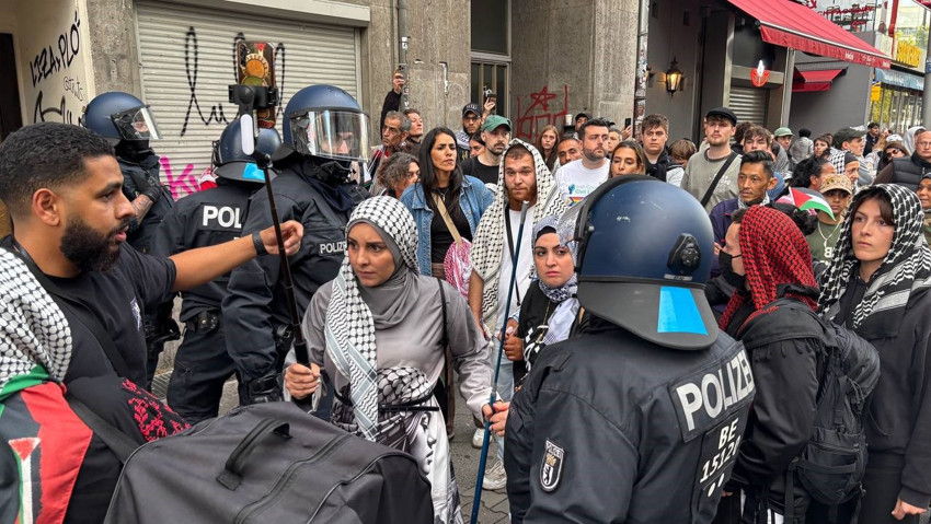 Berlin polisinden Filistin’e destek gösterisine sert müdahale - Resim : 1