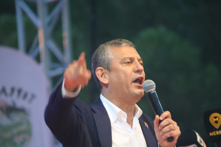 Özgür Özel: Savaştayız, kötülükle savaşıyoruz. Halk kazanacak, zeytin ağaçları kazanacak - Resim : 1
