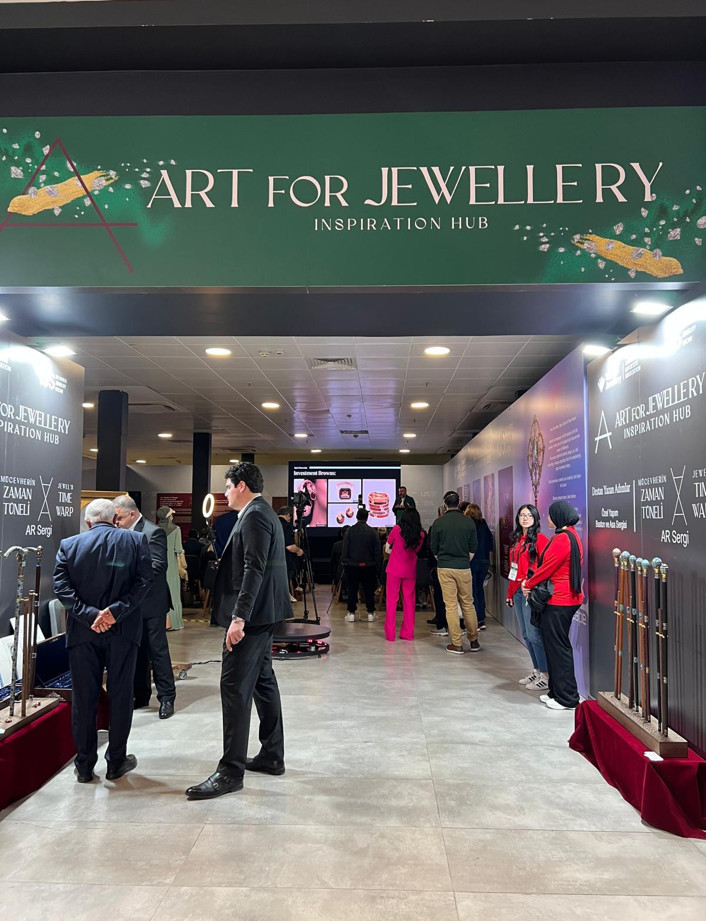 Art For Jewellery “Rüya Kalıntıları” teması ile gerçekleşecek - Resim : 2