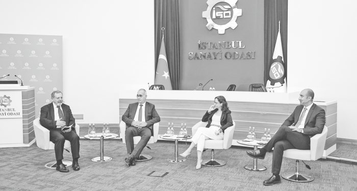 İSO/Özhamaratlı: Sanayicilerin en acil ihtiyacı önünü görebilmek'