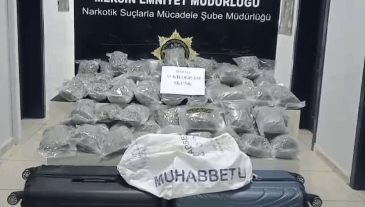 Mersin'de yolcu minibüsünde 35 kilogram uyuşturucu yakalandı
