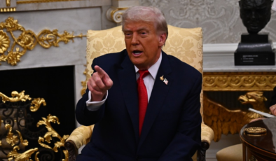 Trump'tan CNN Türk muhabirine: İyi birine benziyordun ama CNN sahte habercidir