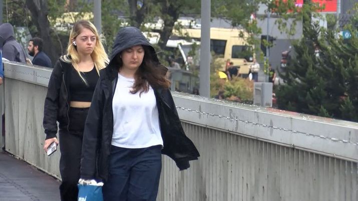 İstanbul'da yağmur ve trafik!
