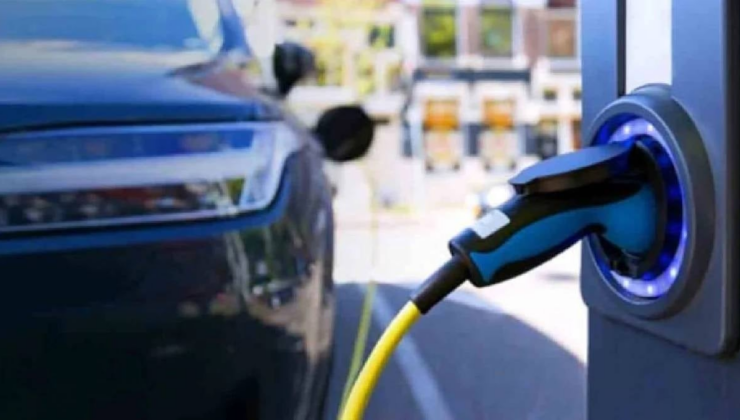 Elektrikli araçlarda fren patladı