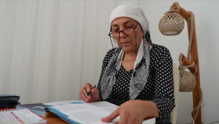 Liseden 60 yaşında mezun oldu, şimdi hedefi üniversite