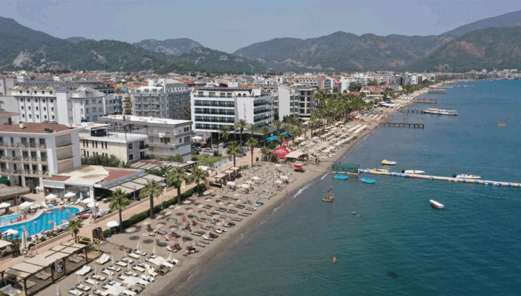 Marmaris, turizm sezonunu tam kapasiteyle kapatıyor