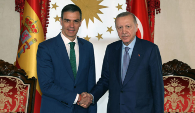 İspanya Başbakanı ile görüştü