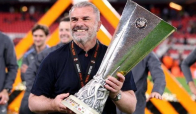 Fenerbahçe'ye teknik direktörlük için iki yeni aday