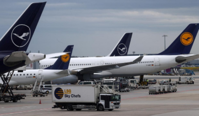 Alman hava yolu şirketi Lufthansa 2030'a kadar 4 bin kişiyi işten çıkaracak