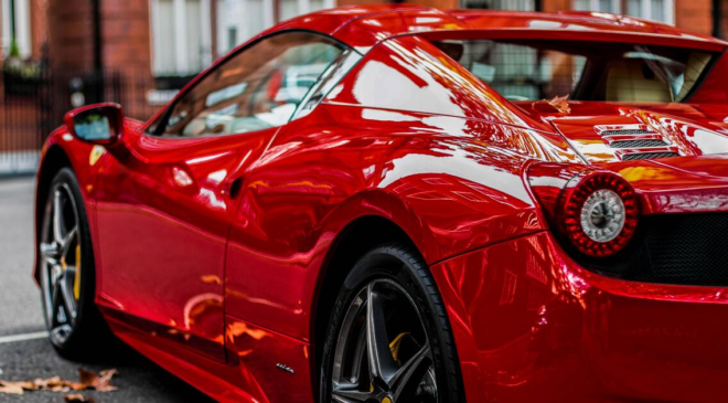 Maliye 'T' plakalı Ferrarilerin peşinde