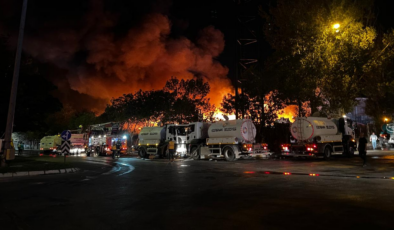 Kayseri'de keçe fabrikasında yangın