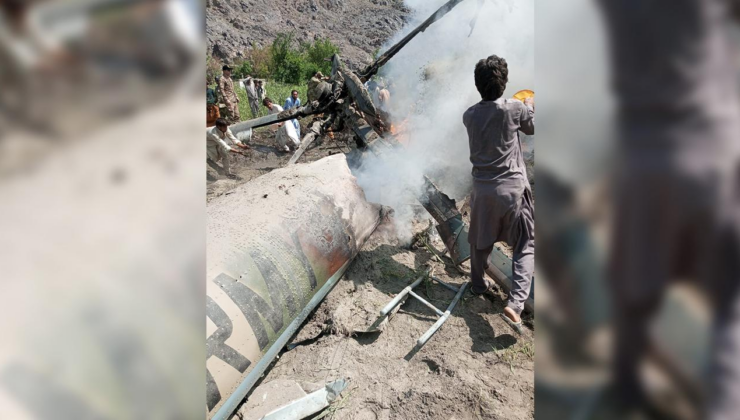 Pakistan'da helikopterin düşmesi sonucu 5 kişi hayatını kaybetti